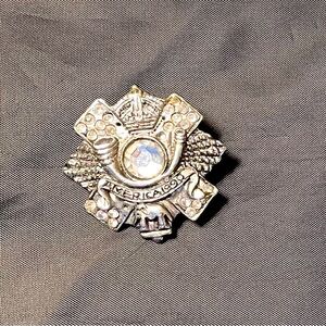 America vintage 1990 elephant brooch with rhinestones